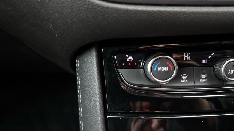 Vauxhall Grandland 1.2 Turbo Ultimate 5dr Petrol Hatchback